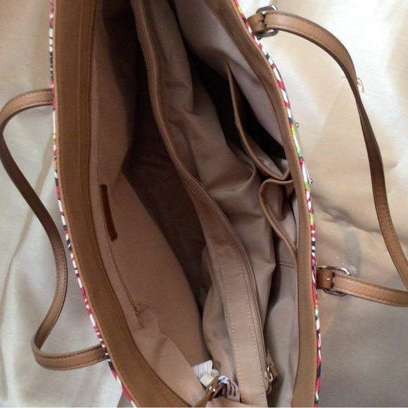 Nine West purse with coin purse. - Picture 3 of 10